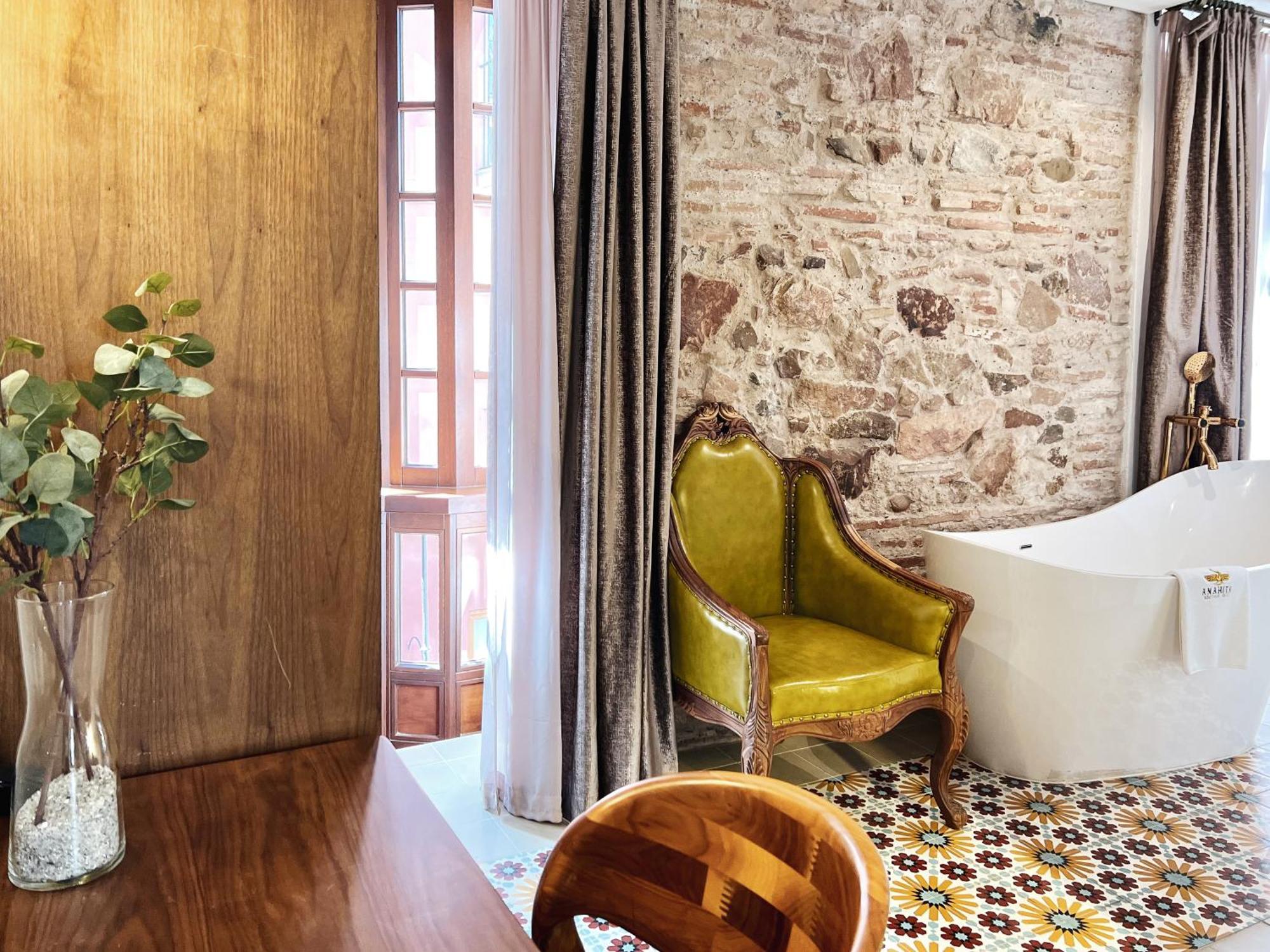Anahita Boutique Hotel مالقة المظهر الخارجي الصورة