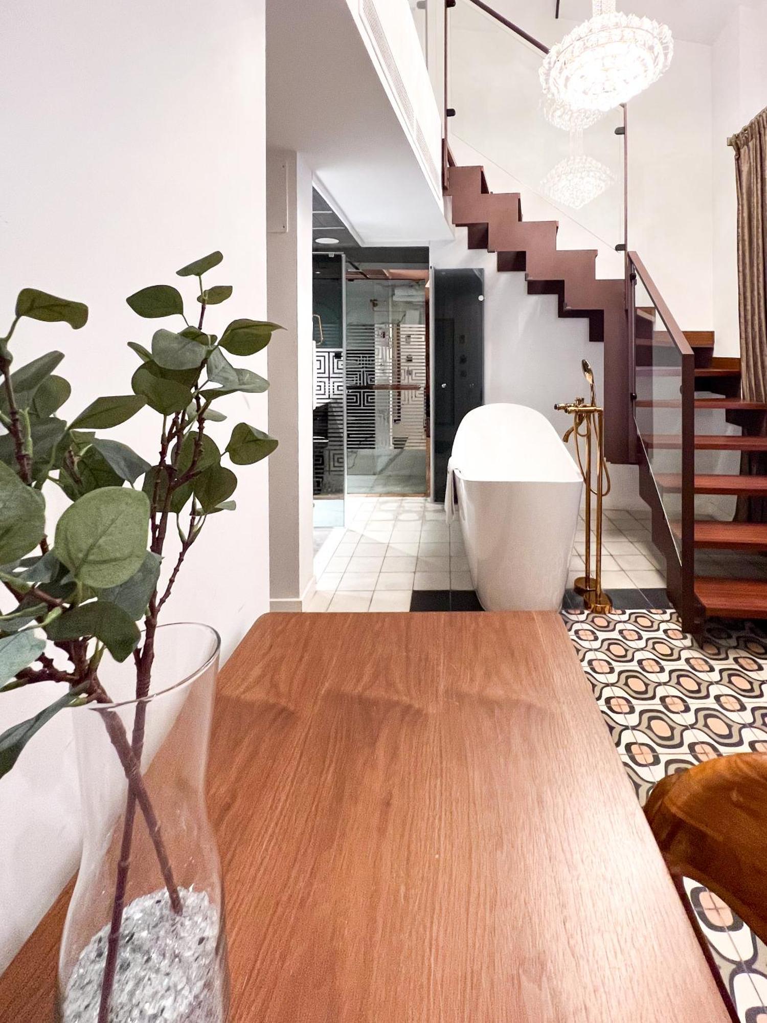 Anahita Boutique Hotel مالقة المظهر الخارجي الصورة