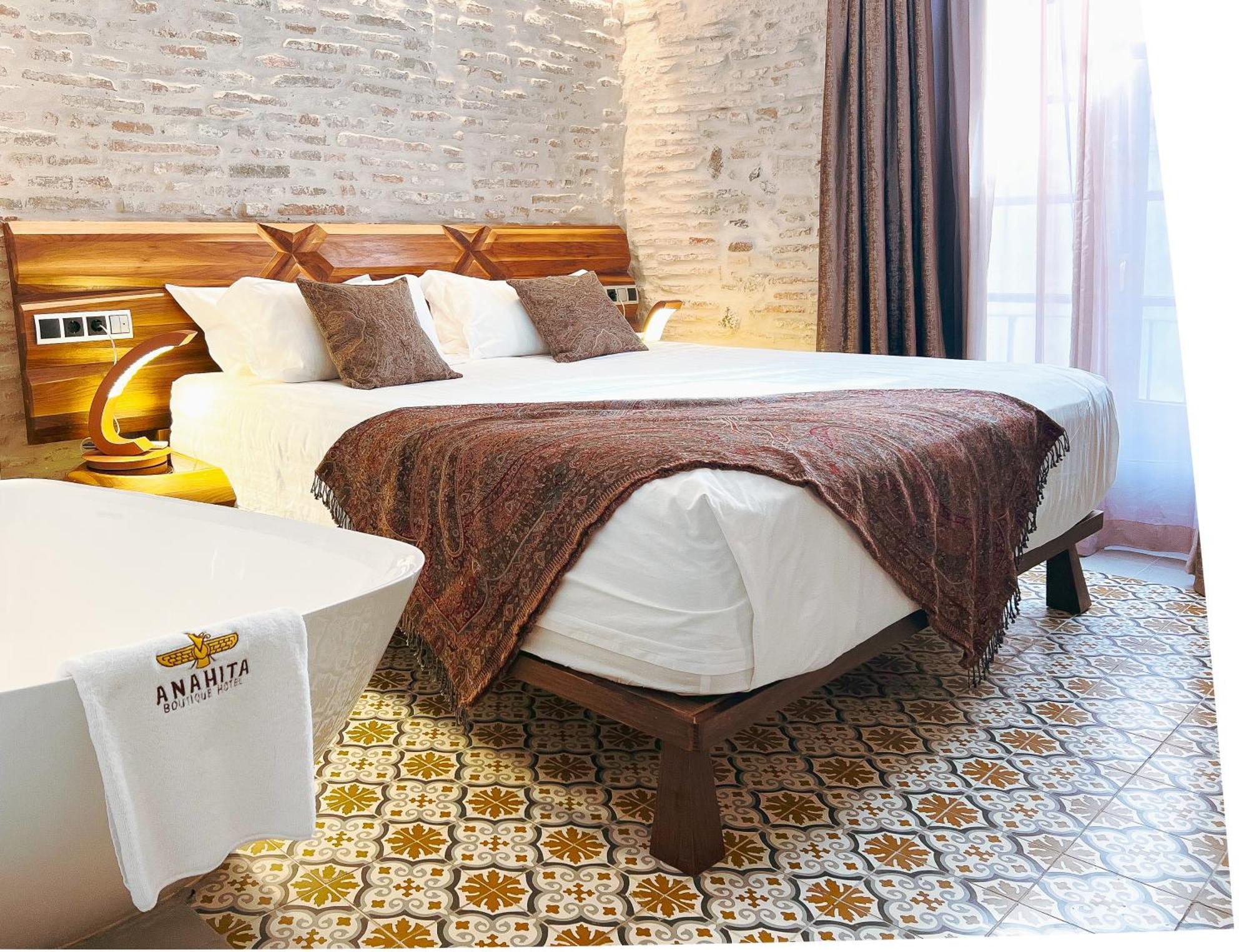 Anahita Boutique Hotel مالقة المظهر الخارجي الصورة