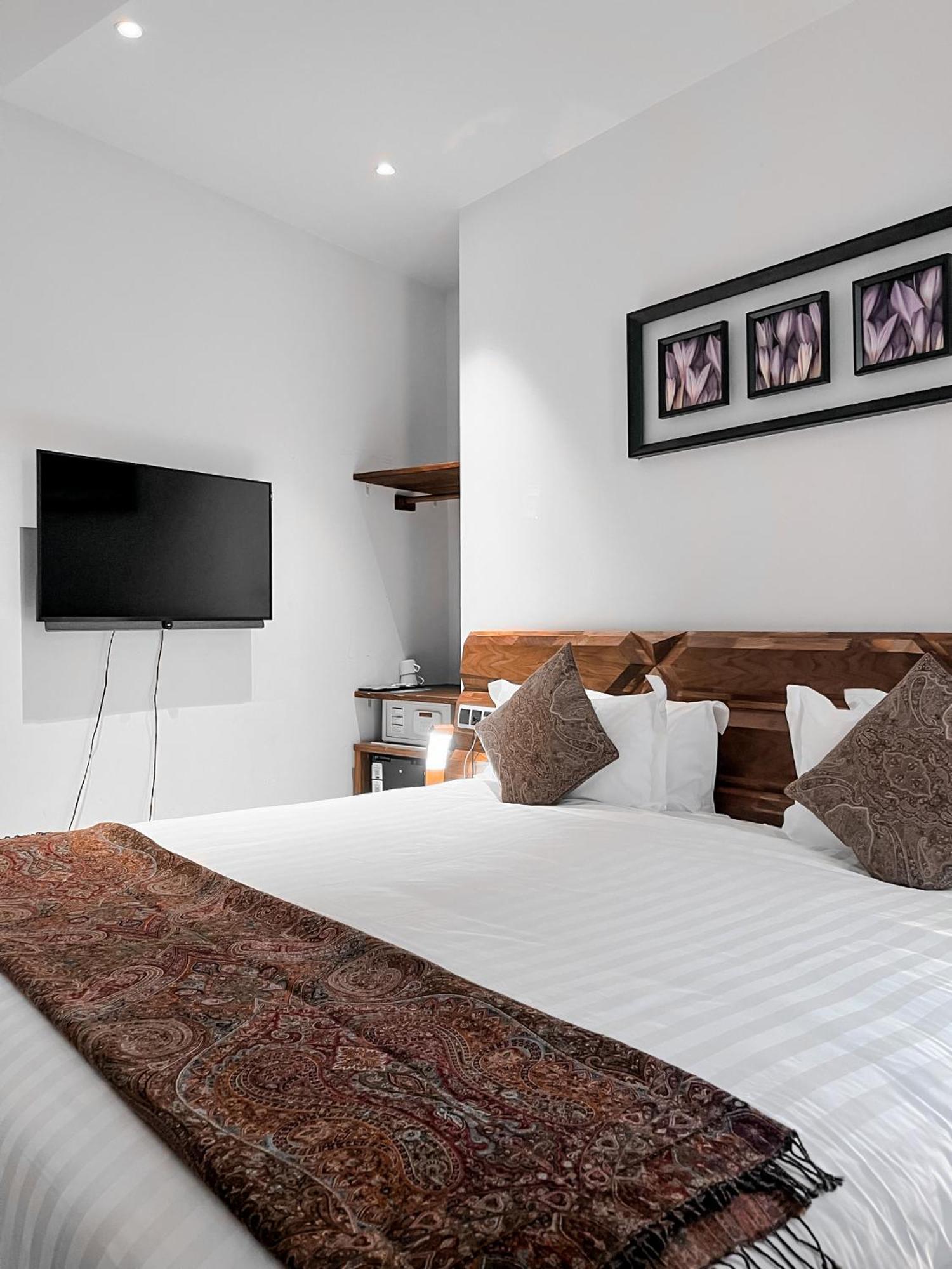 Anahita Boutique Hotel مالقة المظهر الخارجي الصورة